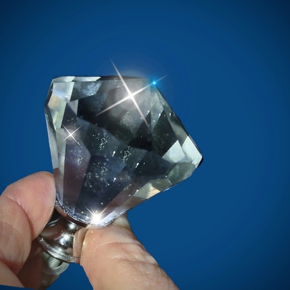 Diamond Head Clear Doorknob - Picture 6 of 11